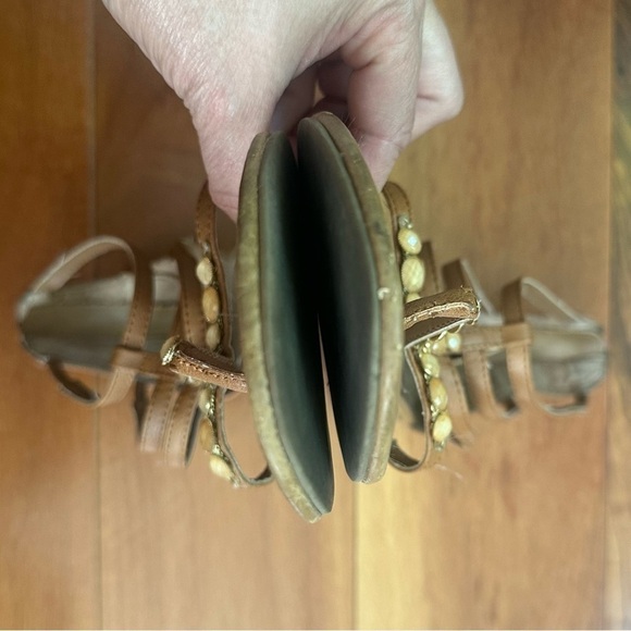 Report Jeweled Strappy Sandals - Picture 6 of 7